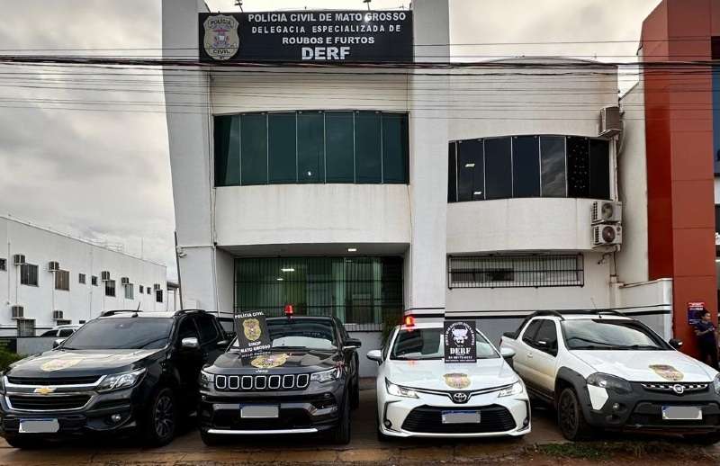 CARROS DE LUXO