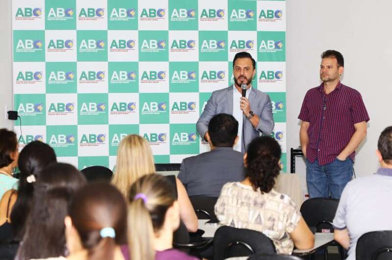 REUNIÃO MUNICIPAL COM CATEGORIA