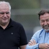 Corinthians anuncia demissão de Rubão, diretor de futebol