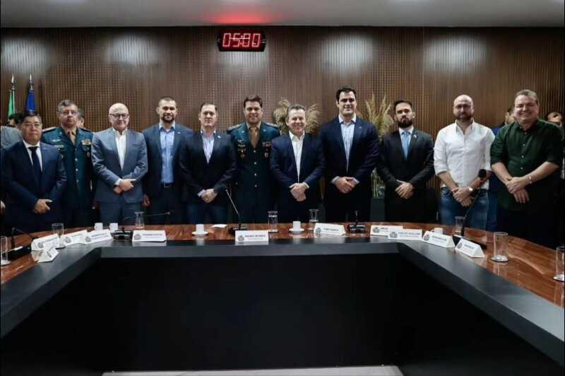 NOVO STAFF